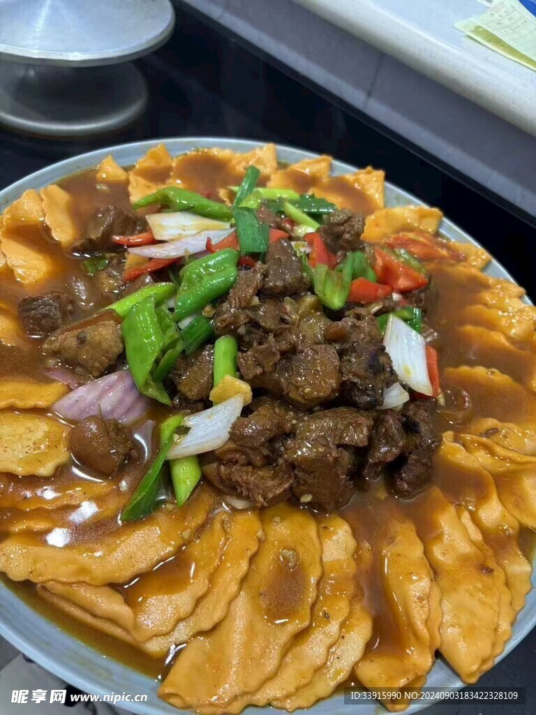 肉焖饼