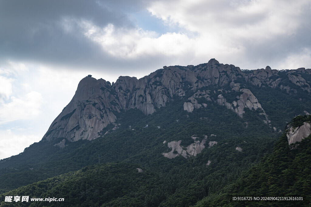 天柱山