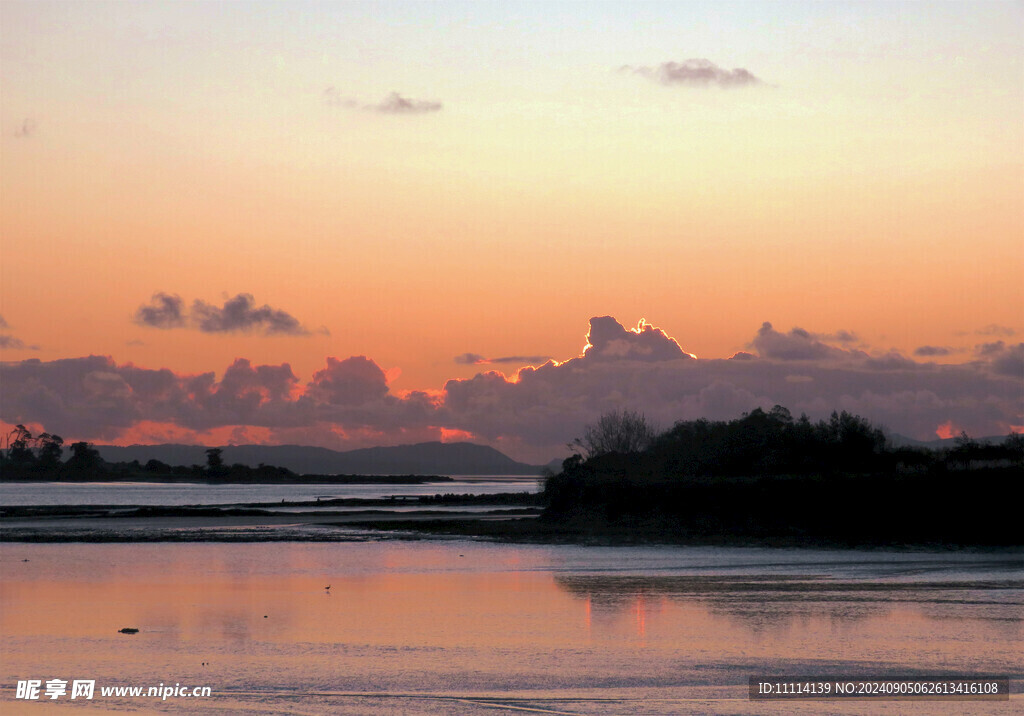 海滨黄昏风景