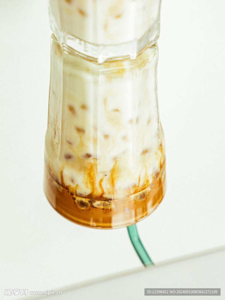 奶昔奶茶
