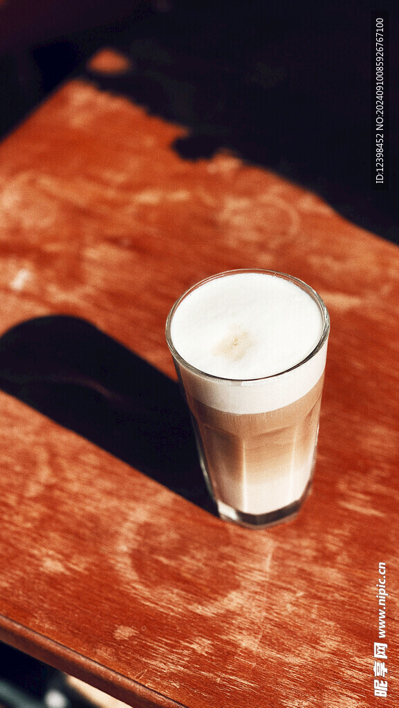 奶昔奶茶