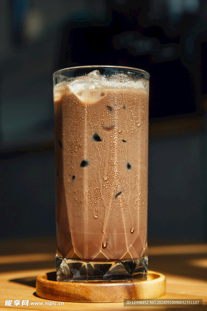奶昔奶茶