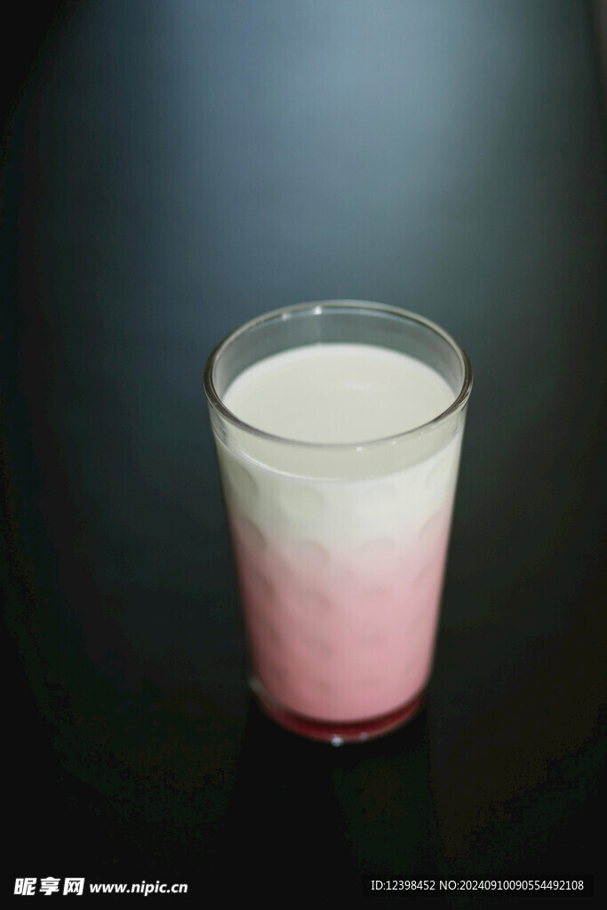 奶昔奶茶