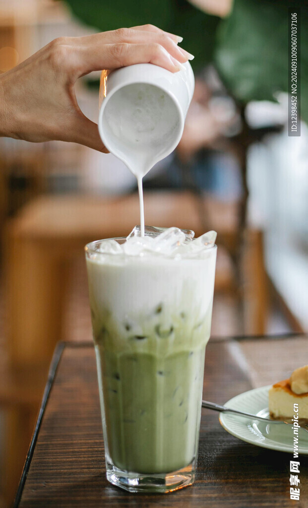 奶昔奶茶