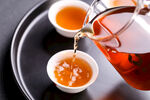 茶文化红茶倒茶茶汤