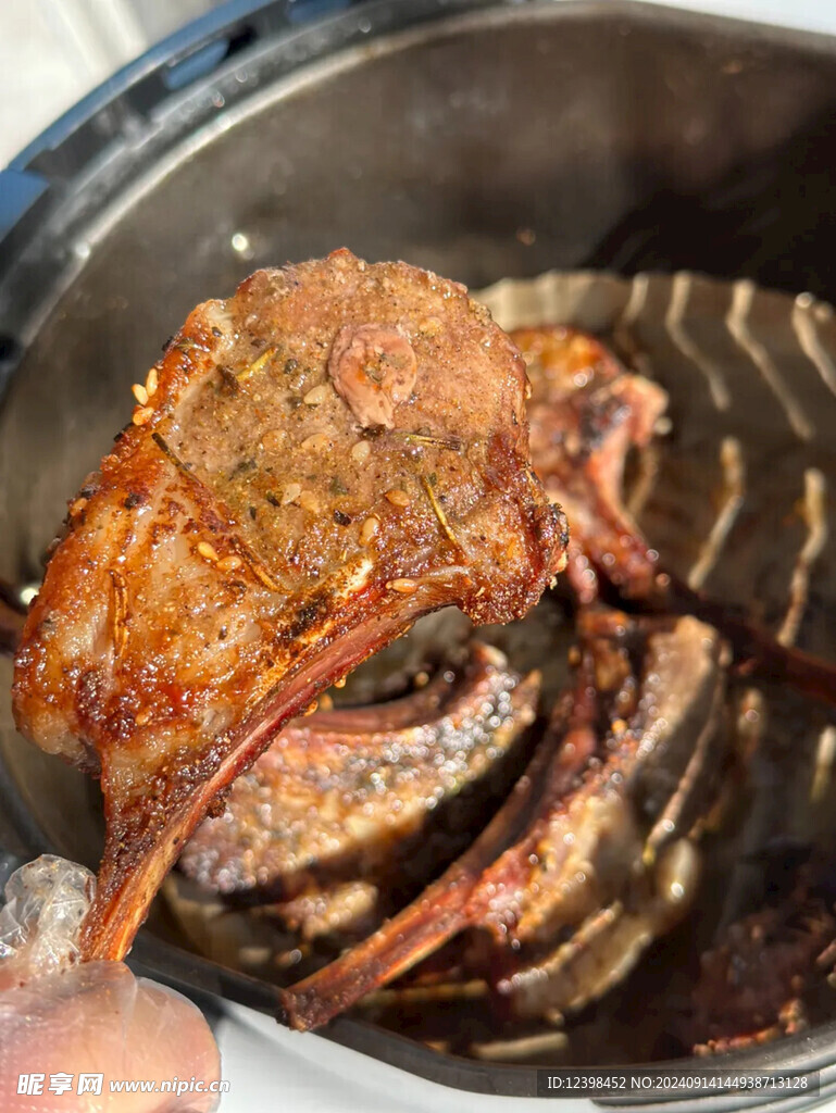 美味羊排