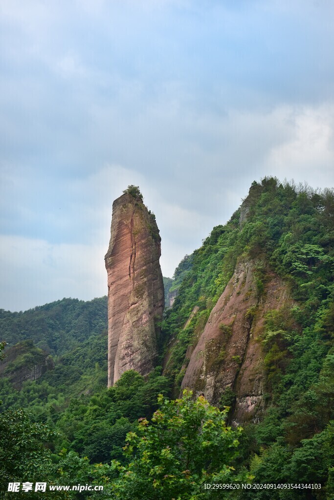 山脉景色  