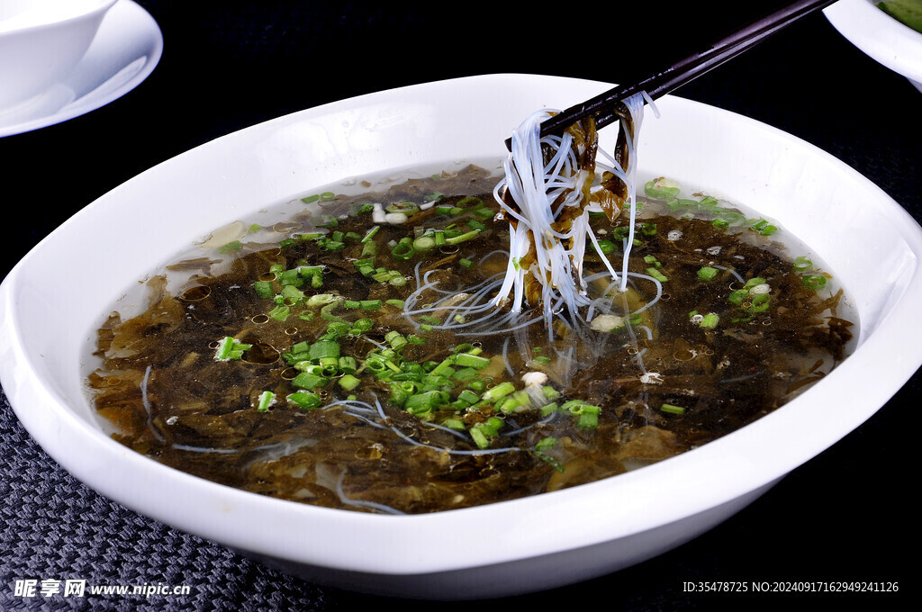 酸菜肉丸汤