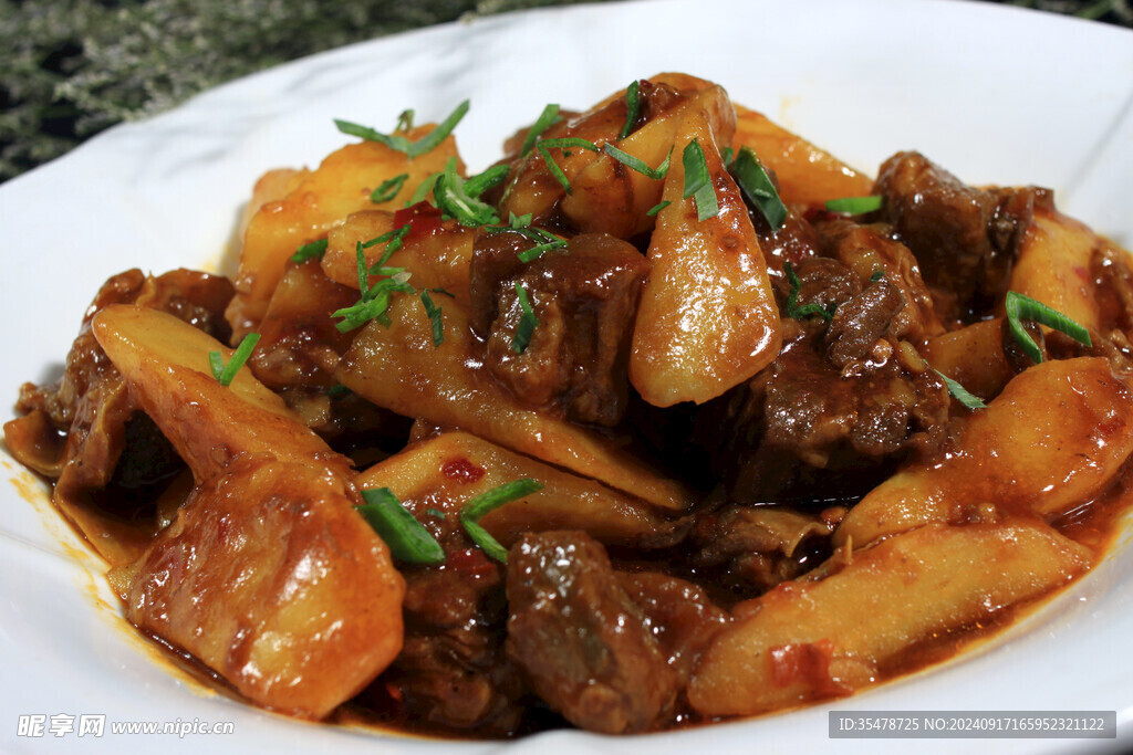 土豆烧牛肉