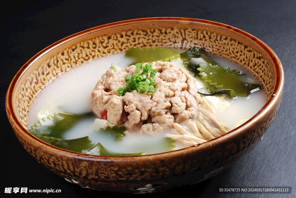 酥肉扣海带