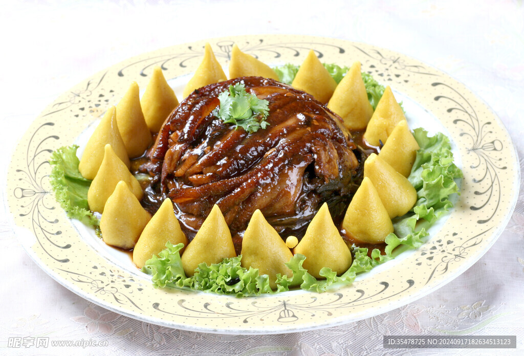 金银山菌扣肉