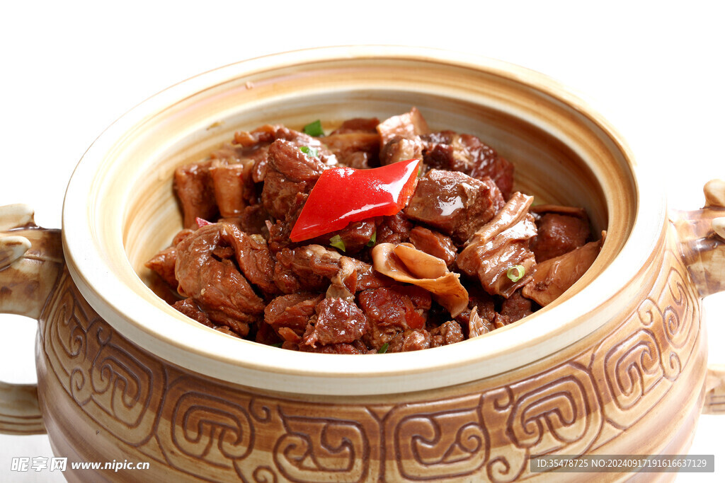 石锅梅花鹿肉