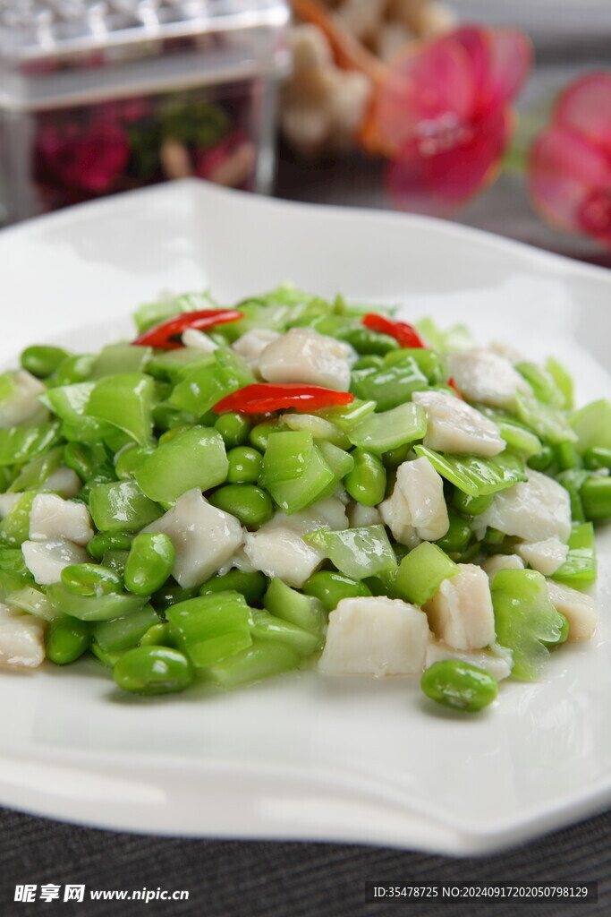 腌菜梗炒咸鱼丁