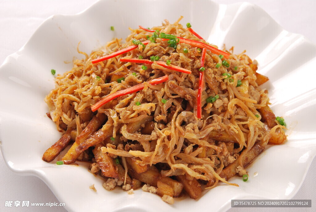  银鱼仔蒸薯条