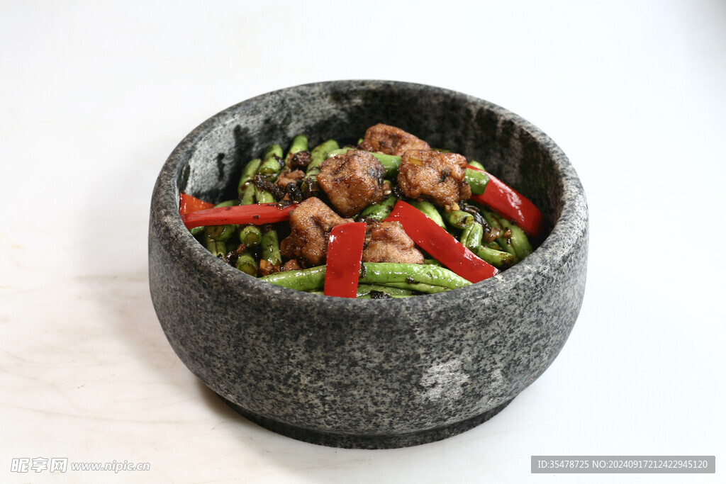 鹅肝榄菜焗豆角
