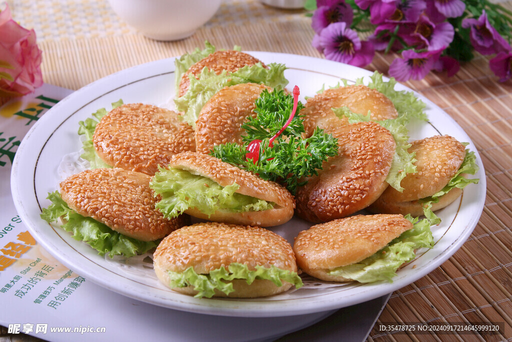 生菜酱肉饼