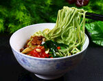 菠菜面干拌