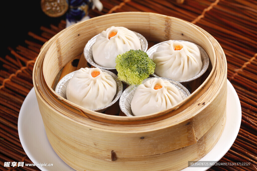 灌糖小笼包