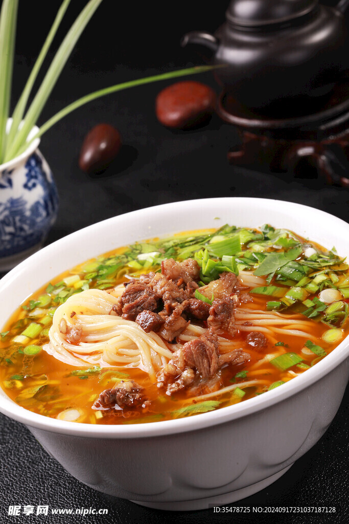 牛肉拉面