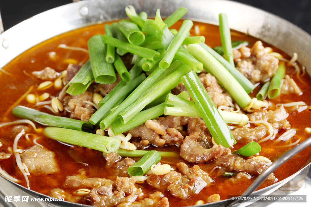 小酥肉炖豆芽