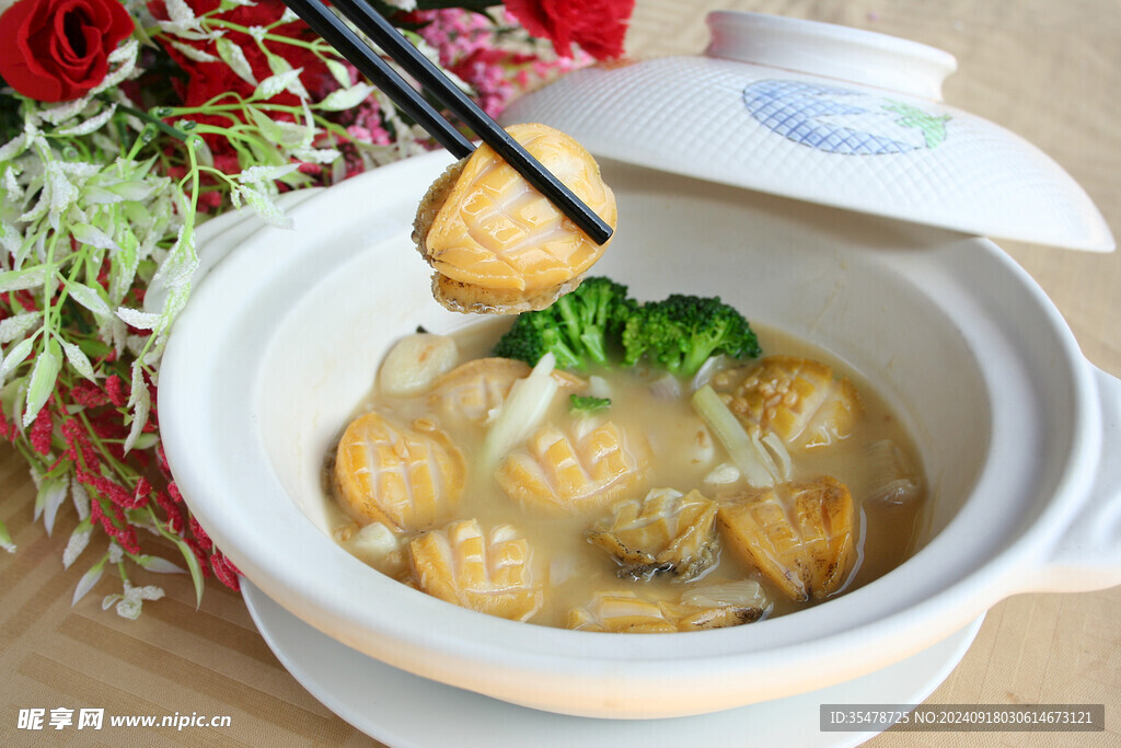 鸡汤小米烩大连鲍