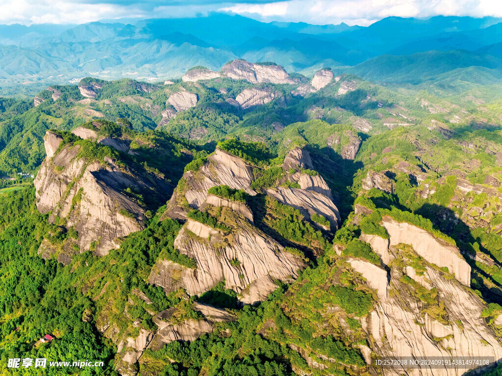 冠豸山