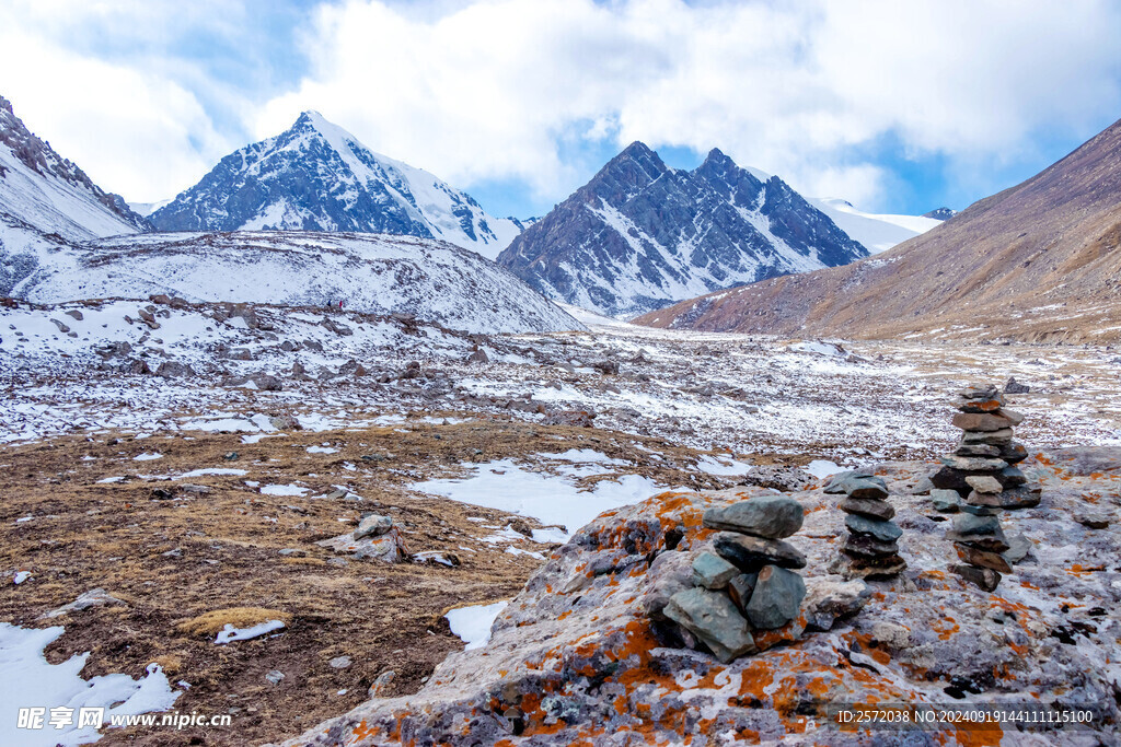 巴尔斯雪山