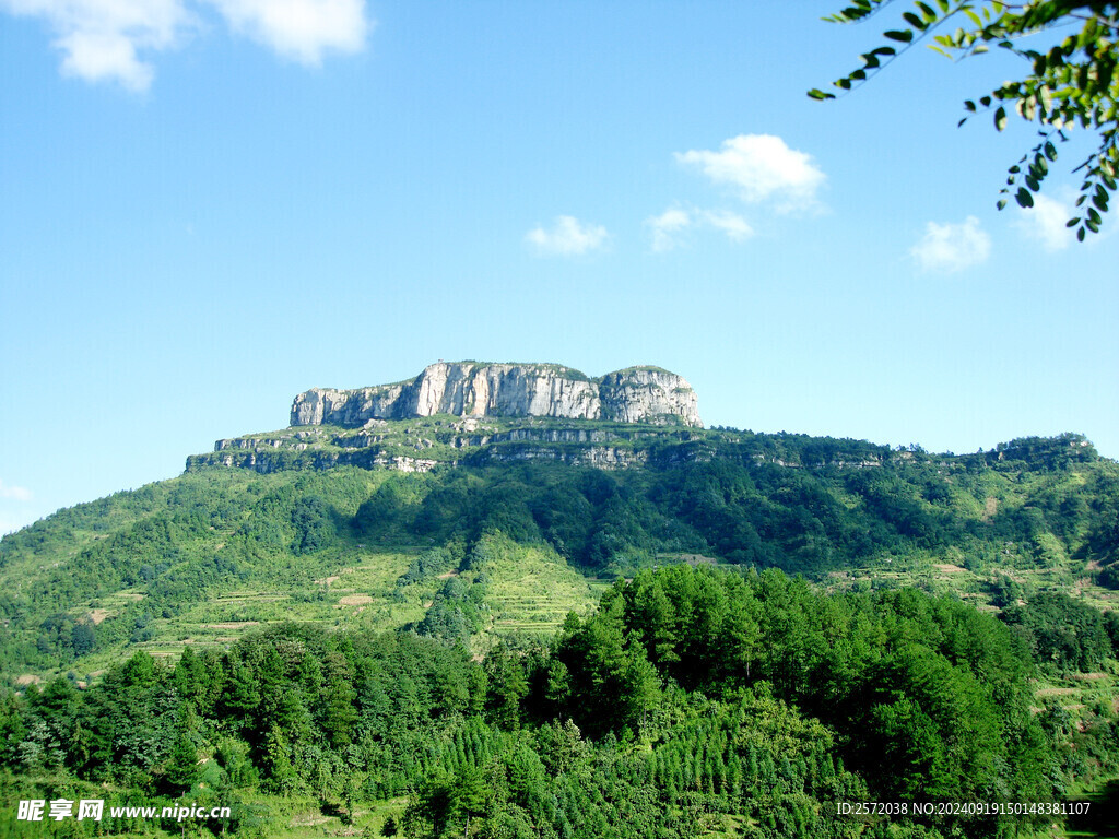 凯里香炉山