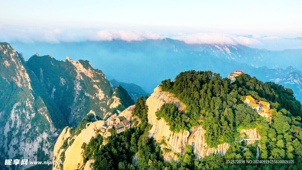 华山