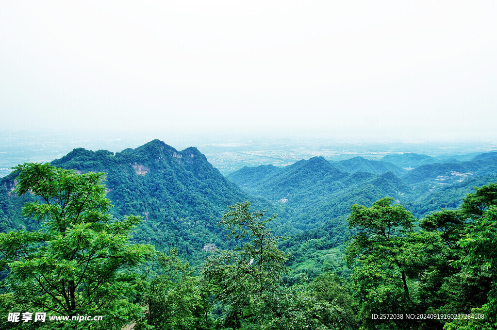 青城山