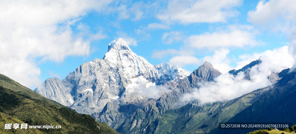 四姑娘山