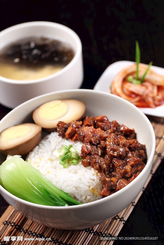 卤肉饭