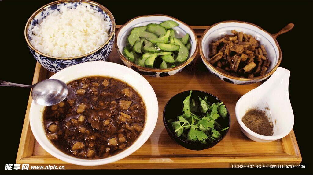 卤肉饭
