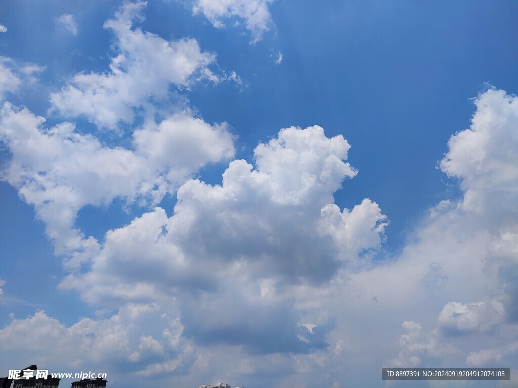 蓝天 白云