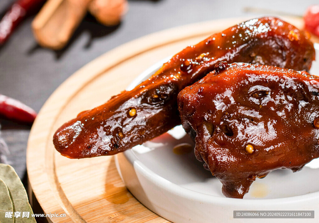 麻辣鸭头