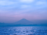 蓝色调富士山
