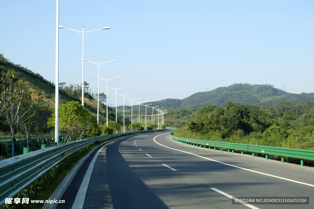  城市道路 