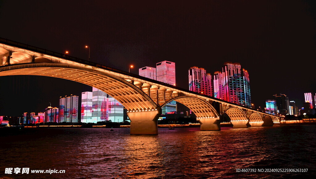 长沙湘江夜景 