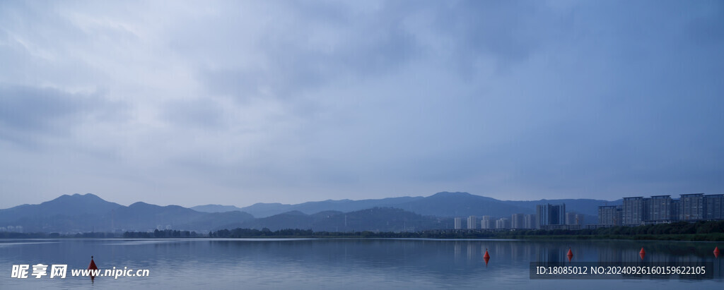 水墨西山