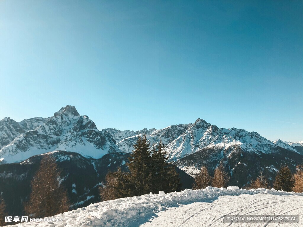 雪山