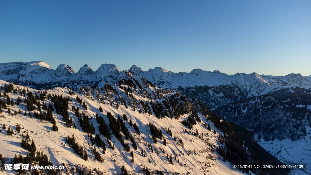 雪山