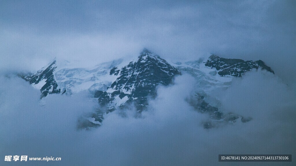 雪山