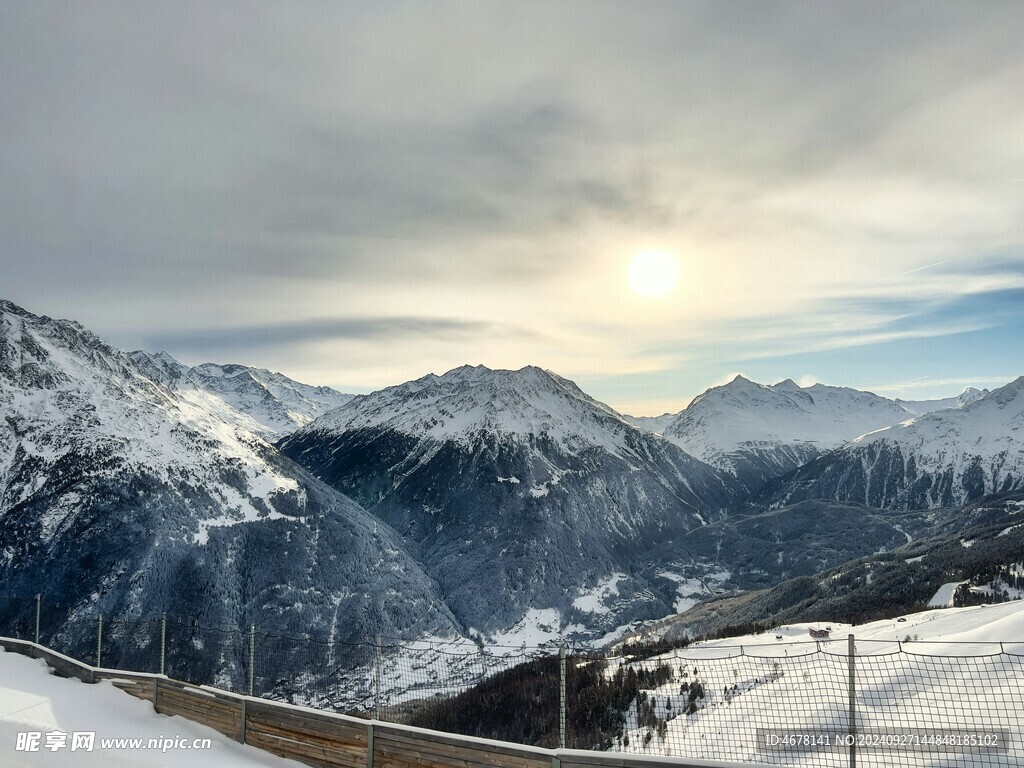 雪山