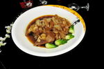 蒸肘子肉
