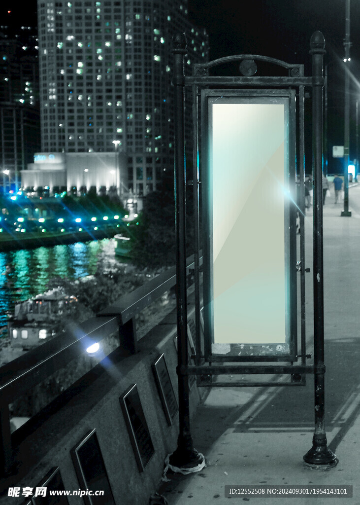 海报展示 