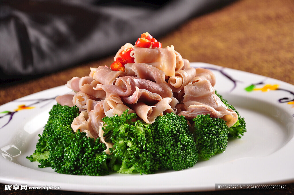 鲜椒鹿唇