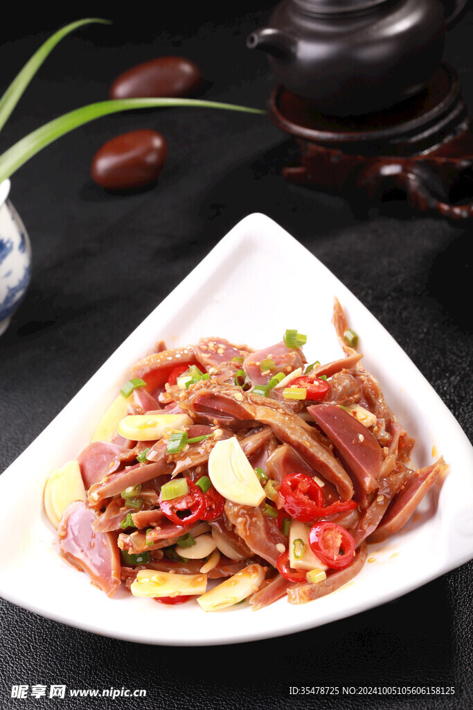  麻辣鸭胗
