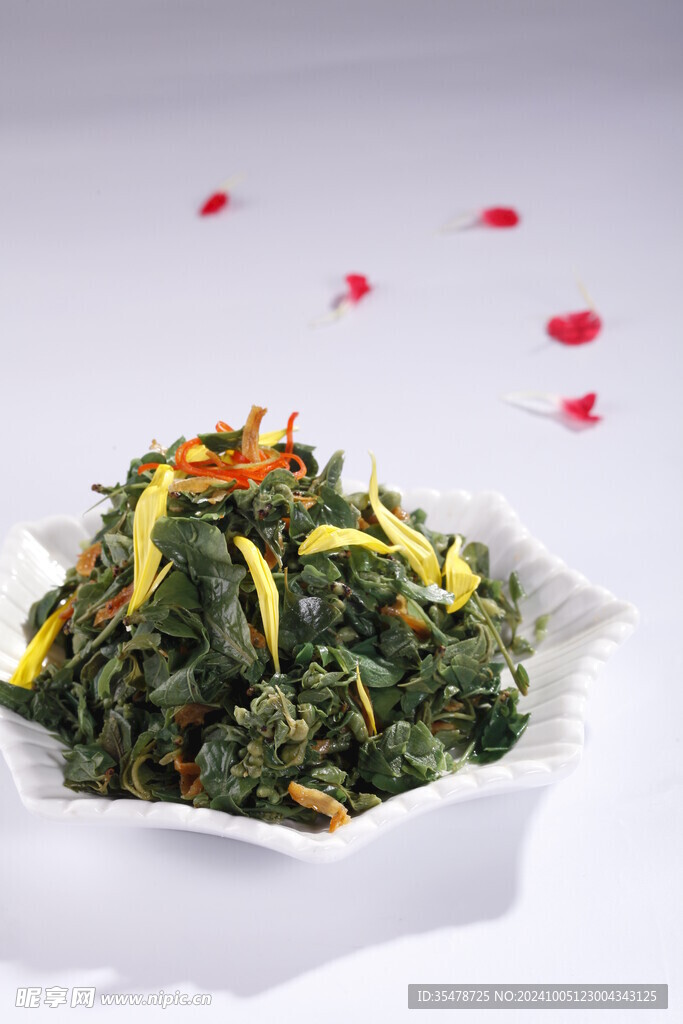 小鱼干拌野菜