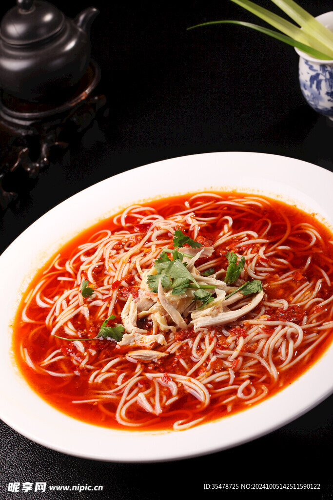 鸡丝冷面