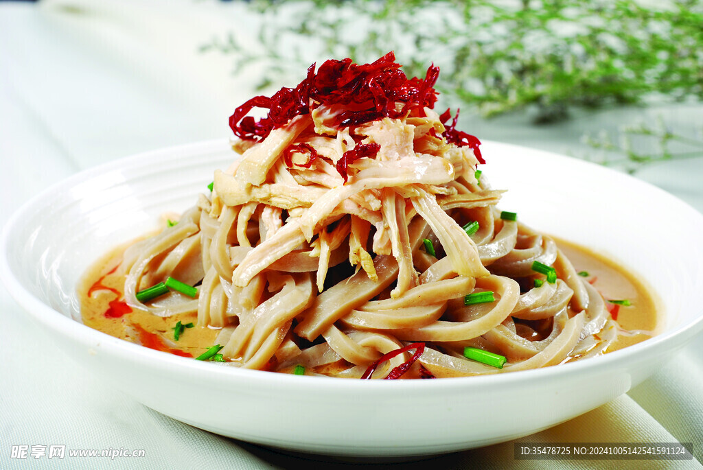  鸡丝牛面